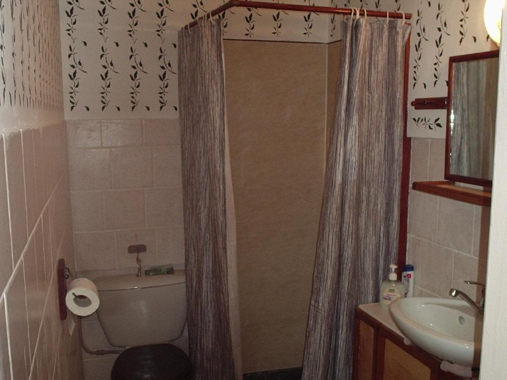 Expo Home Stay Bukares Bagian luar foto
