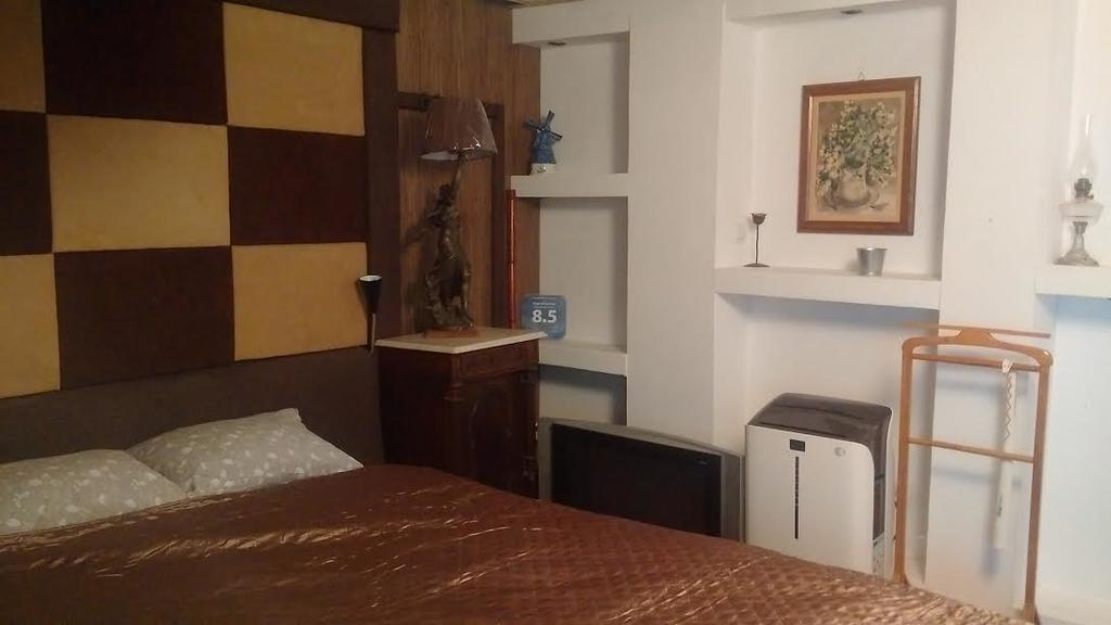 Expo Home Stay Bukares Bagian luar foto
