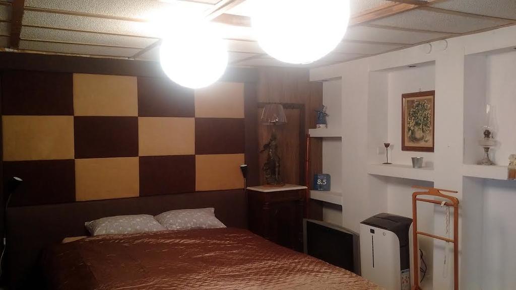 Expo Home Stay Bukares Bagian luar foto