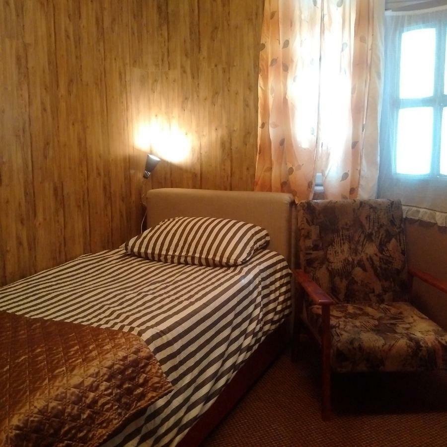 Expo Home Stay Bukares Bagian luar foto