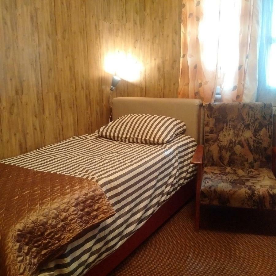 Expo Home Stay Bukares Bagian luar foto